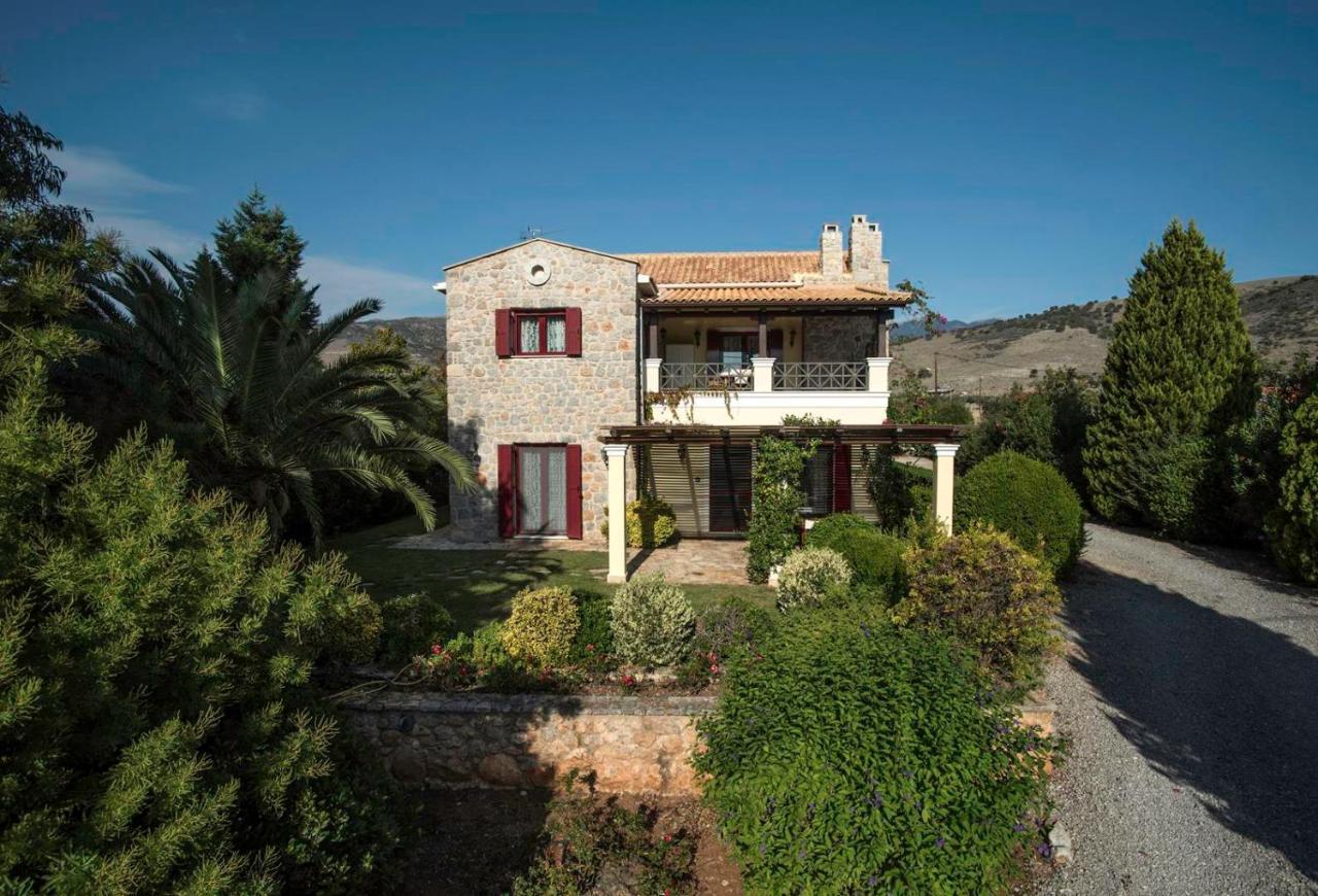 הוילה Galaxidi Mansion מראה חיצוני תמונה