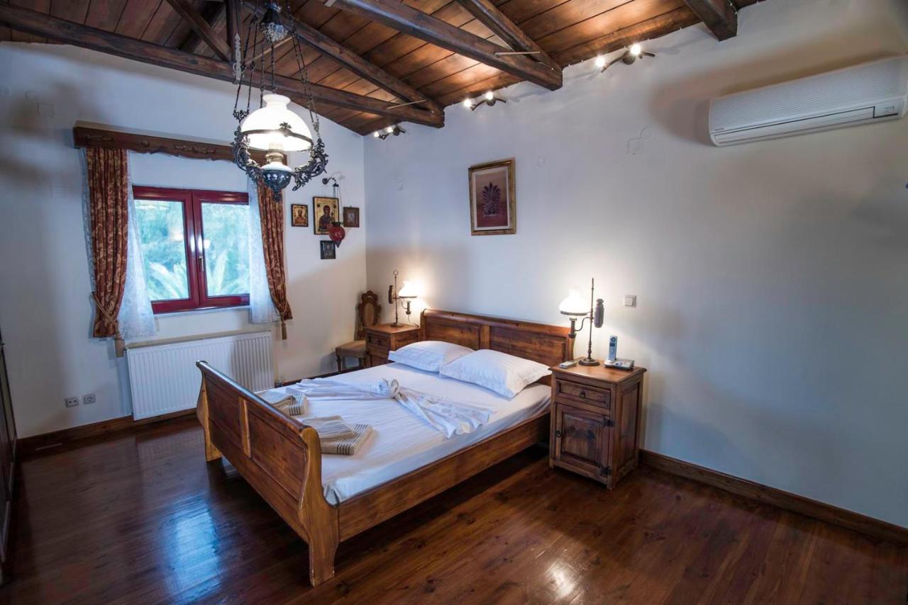 הוילה Galaxidi Mansion מראה חיצוני תמונה