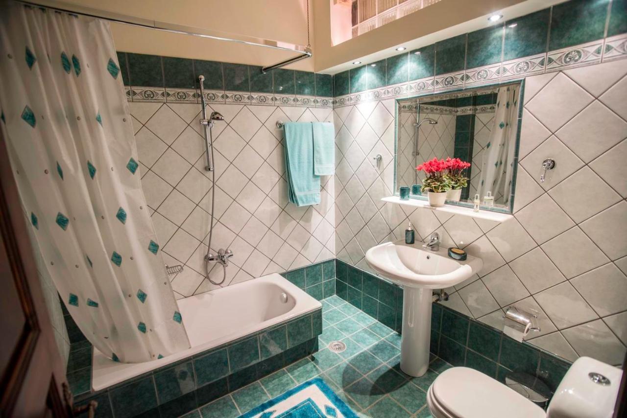 הוילה Galaxidi Mansion מראה חיצוני תמונה